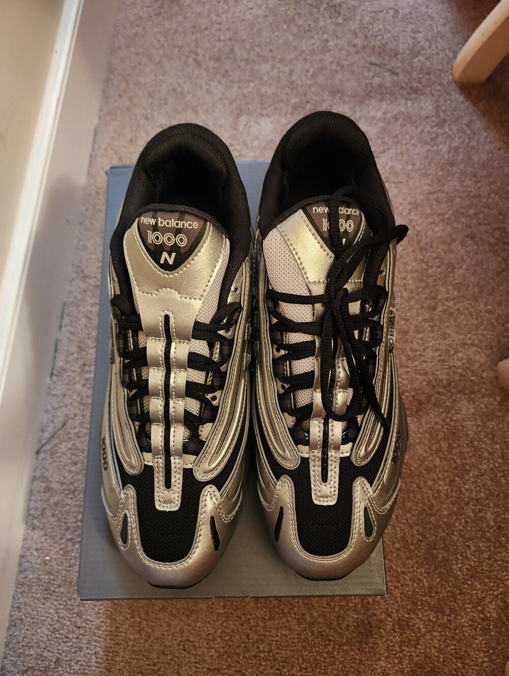 New Balance 1000 Men's Metallic Silver & Black Running Shoes